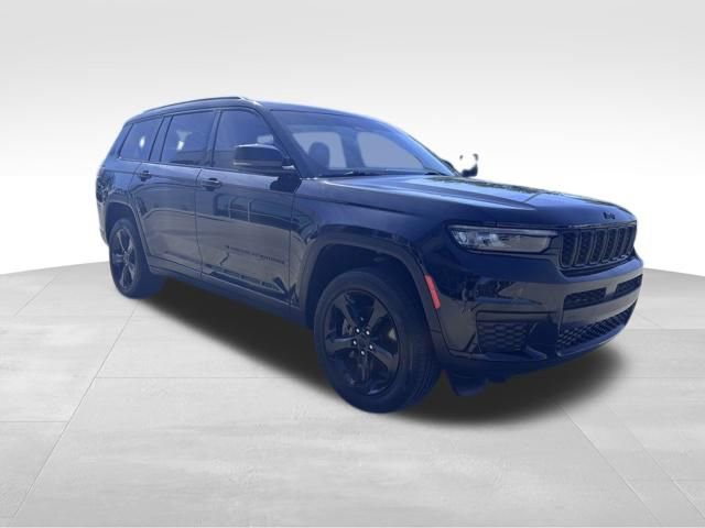Used 2023 Jeep Grand Cherokee L Laredo AWD/4WD image 8