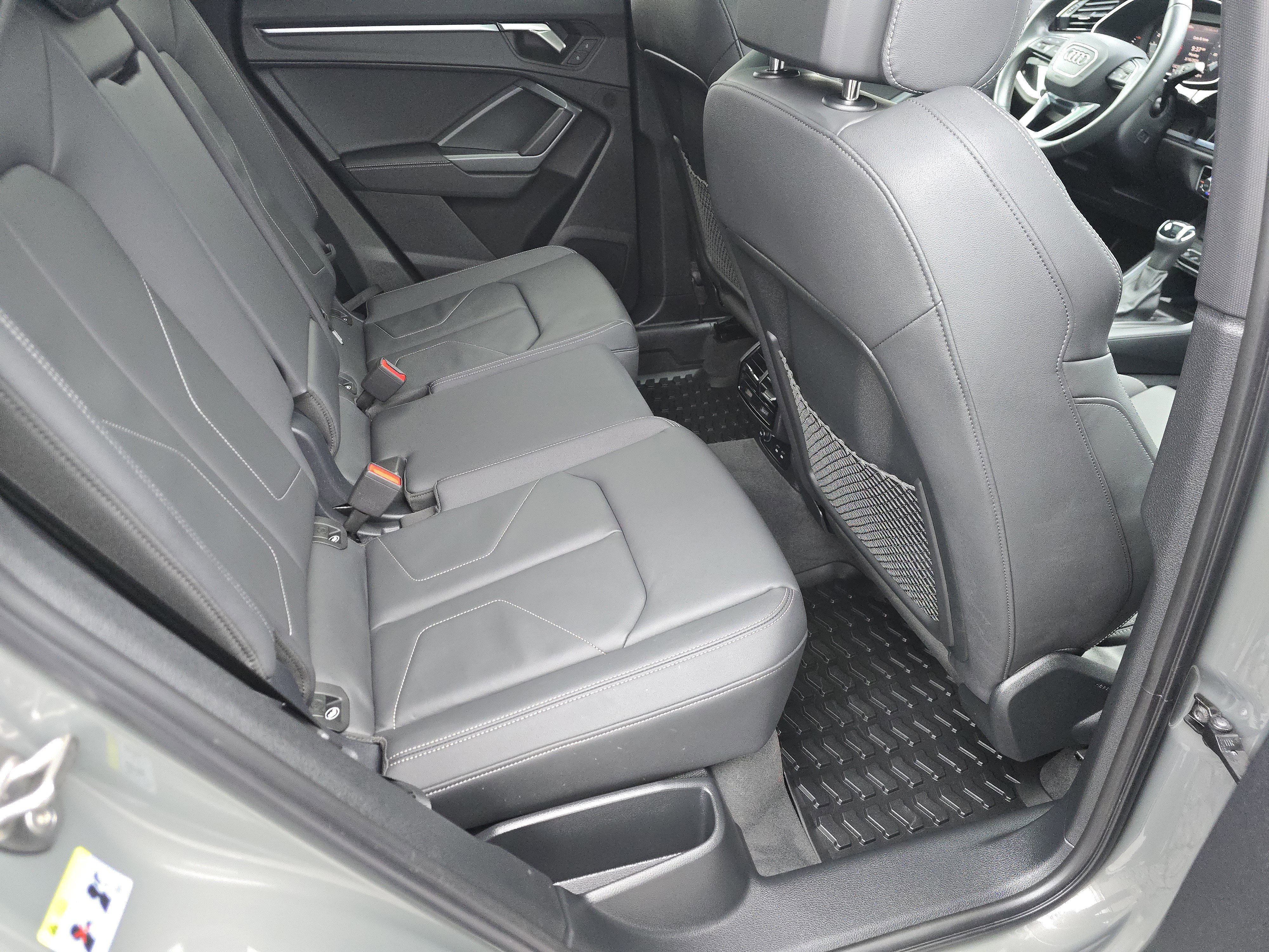 Certified 2024 Audi Q3 2.0T Premium Plus image 19