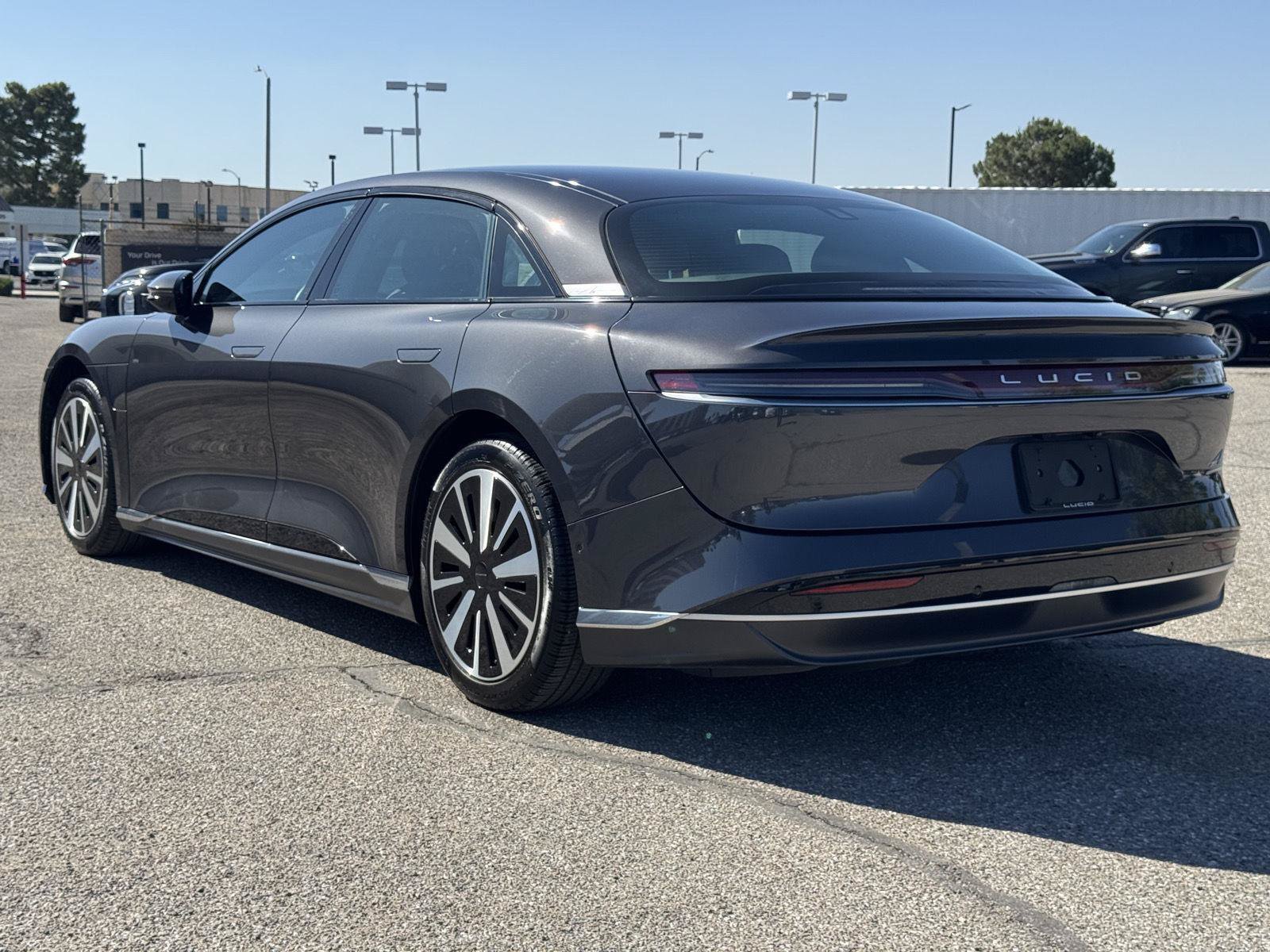 Used 2024 Lucid Air Touring AWD/4WD image 27