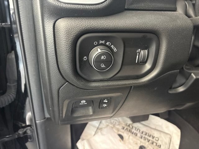 Used 2023 RAM 1500 Big Horn AWD/4WD image 28