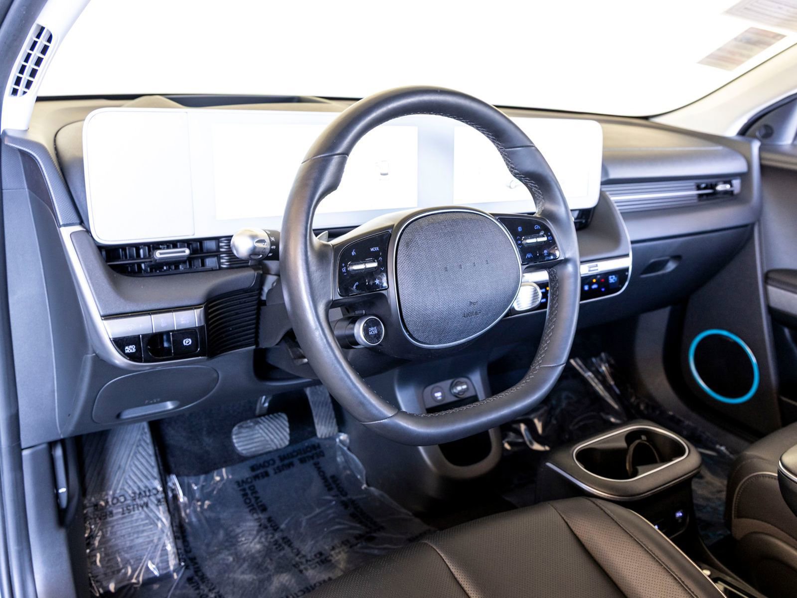 Used 2023 Hyundai Ioniq 5 Limited AWD/4WD image 17