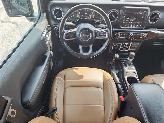 Used 2023 Jeep Wrangler Unlimited Sahara w/ Cold Weather Group AWD/4WD image 7