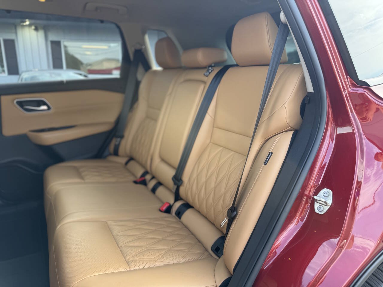 Used 2021 Nissan Rogue Platinum FWD image 19