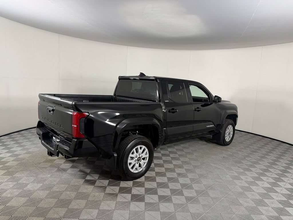 Used 2025 Toyota Tacoma SR5 RWD image 8