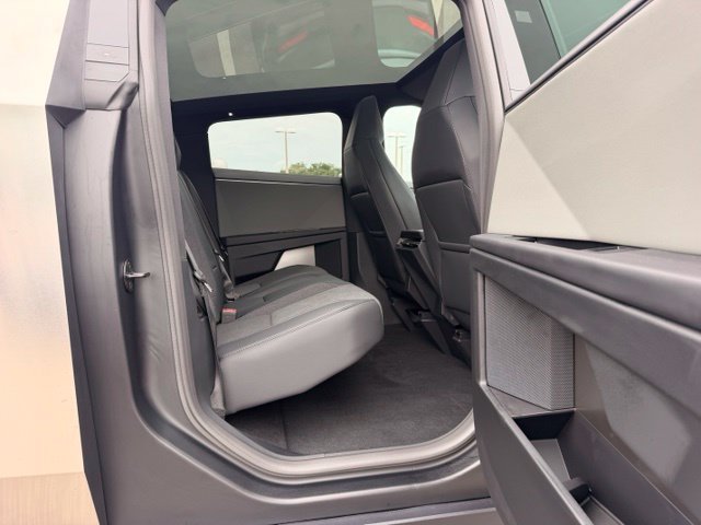 Used 2026 Tesla Cybertruck AWD Crew Cab image 8