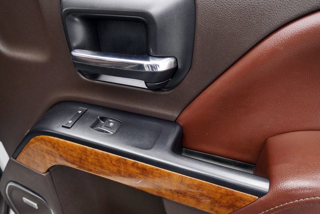 Used 2015 Chevrolet Silverado 3500 High Country w/ Duramax Plus Package image 18