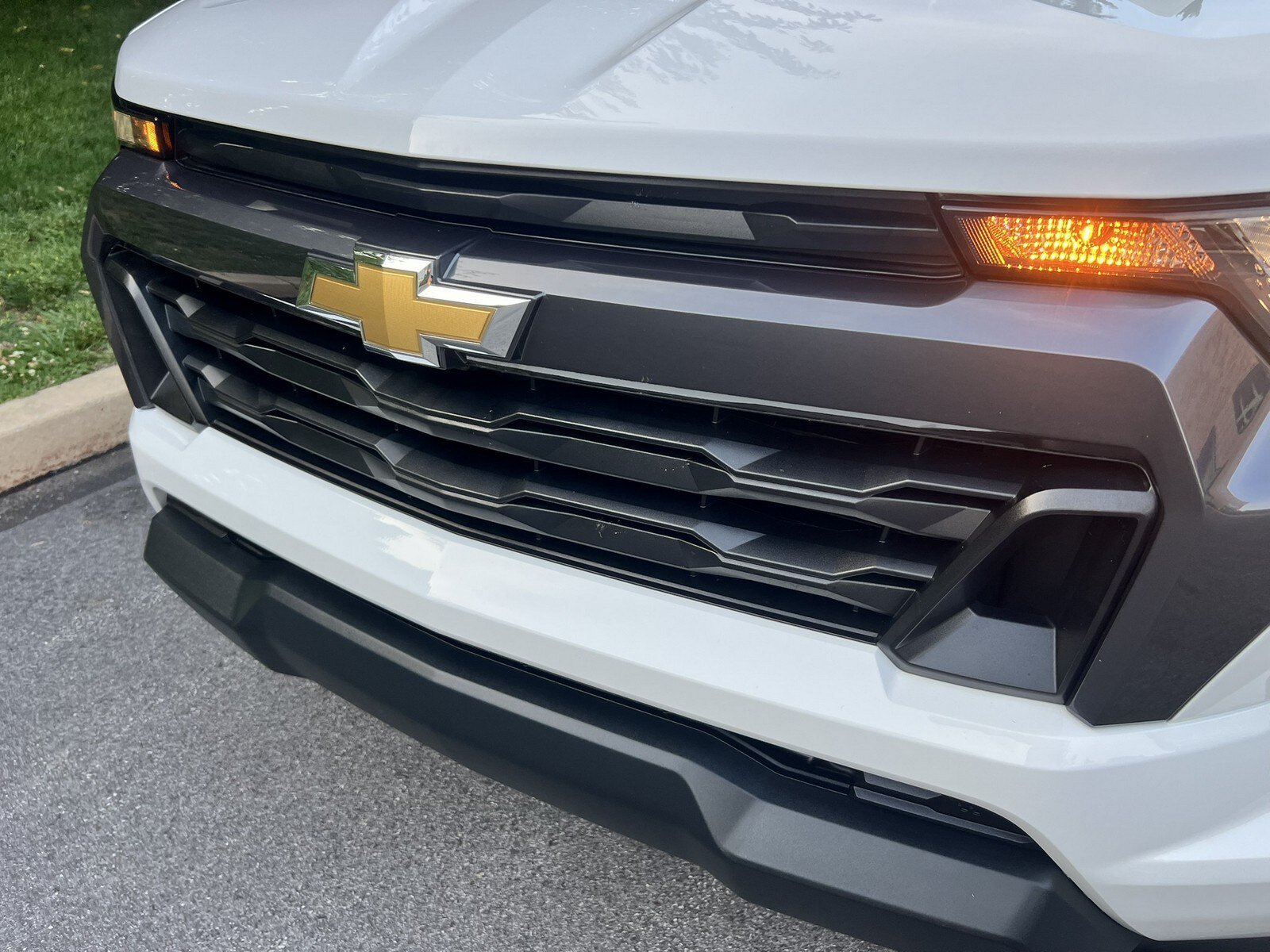 Used 2025 Chevrolet Colorado LT w/ Advanced Trailering Package RWD image 75