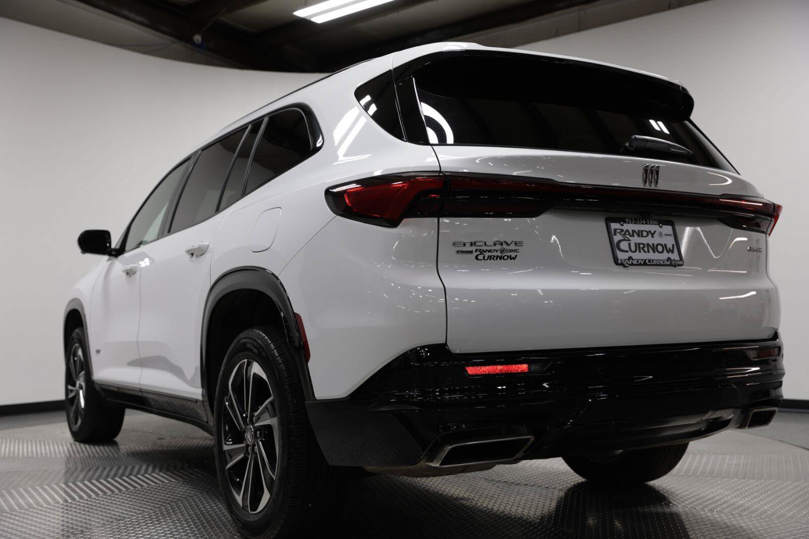Certified 2026 Buick Enclave Sport Touring AWD/4WD image 28