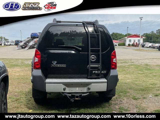 Used 2011 Nissan Xterra PRO-4X w/ Pro-4x Leather Pkg AWD/4WD image 2