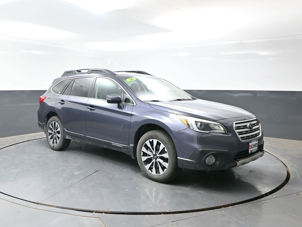 Used 2016 Subaru Outback 2.5i Limited AWD/4WD image 3