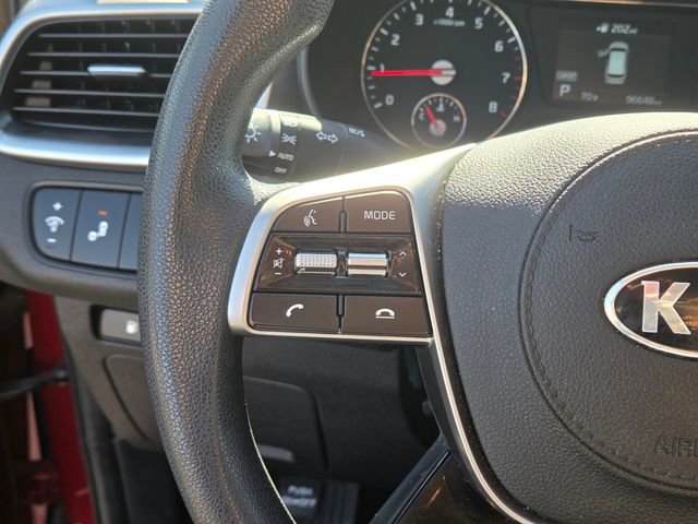 Used 2019 Kia Sorento LX image 18