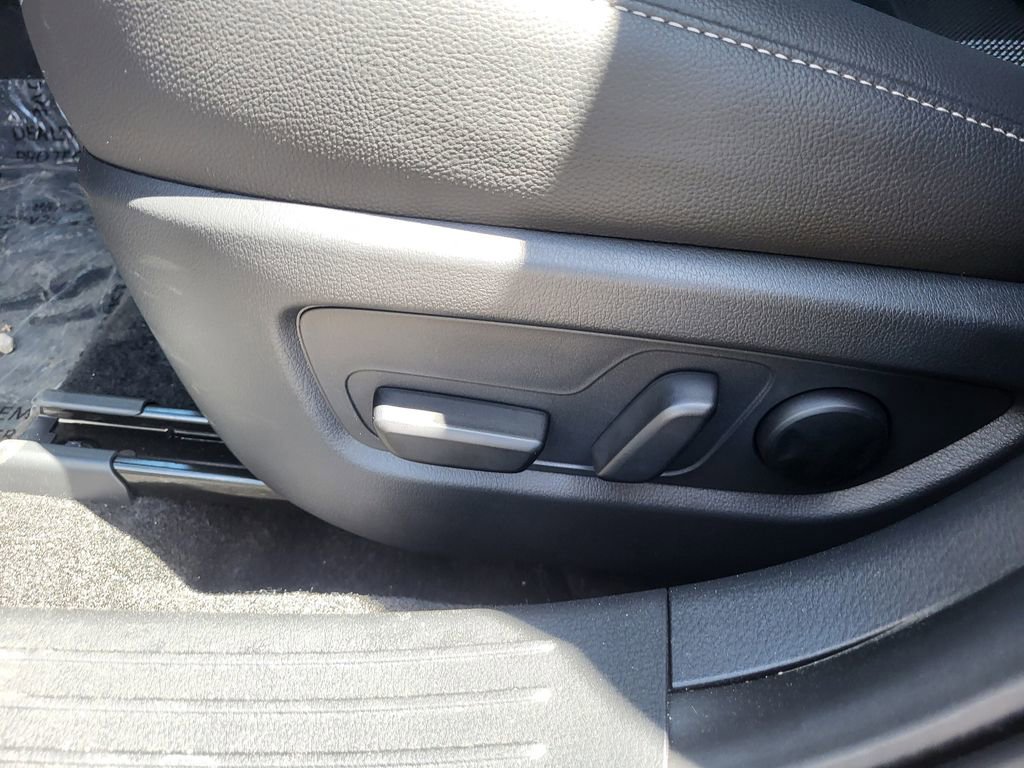 Used 2025 MAZDA CX-50 AWD 2.5 S w/ Cargo Package image 8