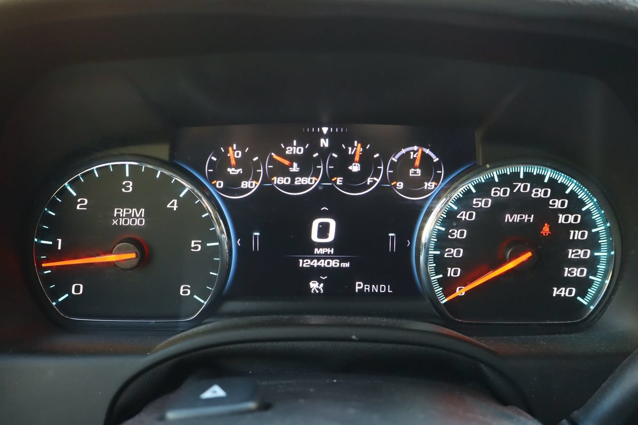 Used 2018 GMC Yukon XL Denali w/ Denali Ultimate Package RWD image 24