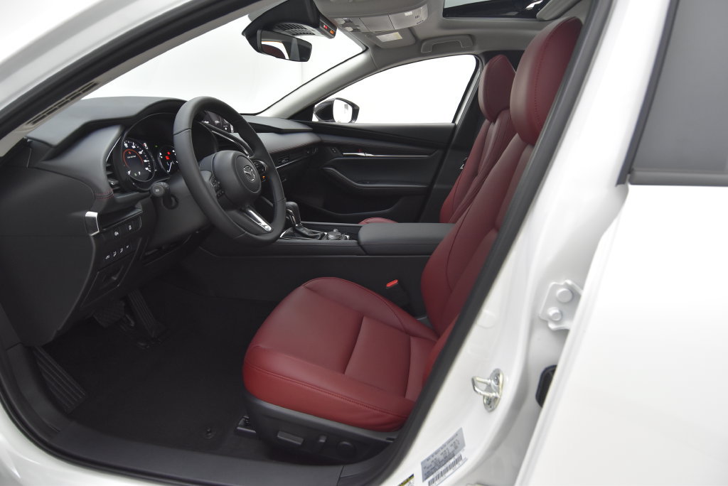 New 2026 MAZDA MAZDA3 Carbon AWD/4WD image 24