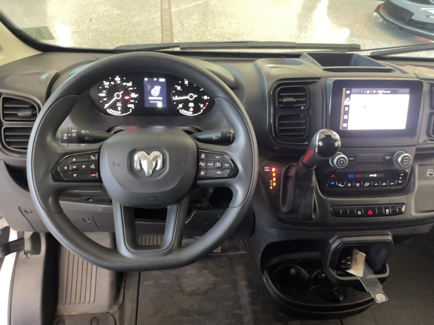 Used 2026 RAM ProMaster 2500 w/ Convenience Group FWD image 17