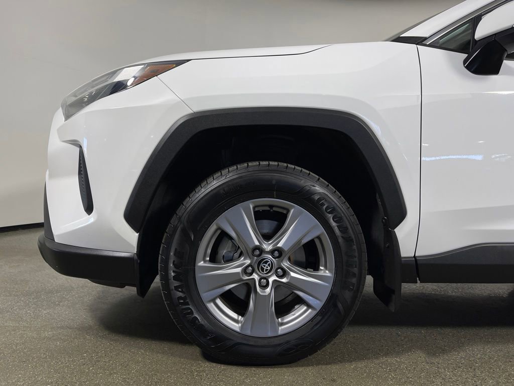 Certified 2022 Toyota RAV4 XLE w/ Convenience Package image 11