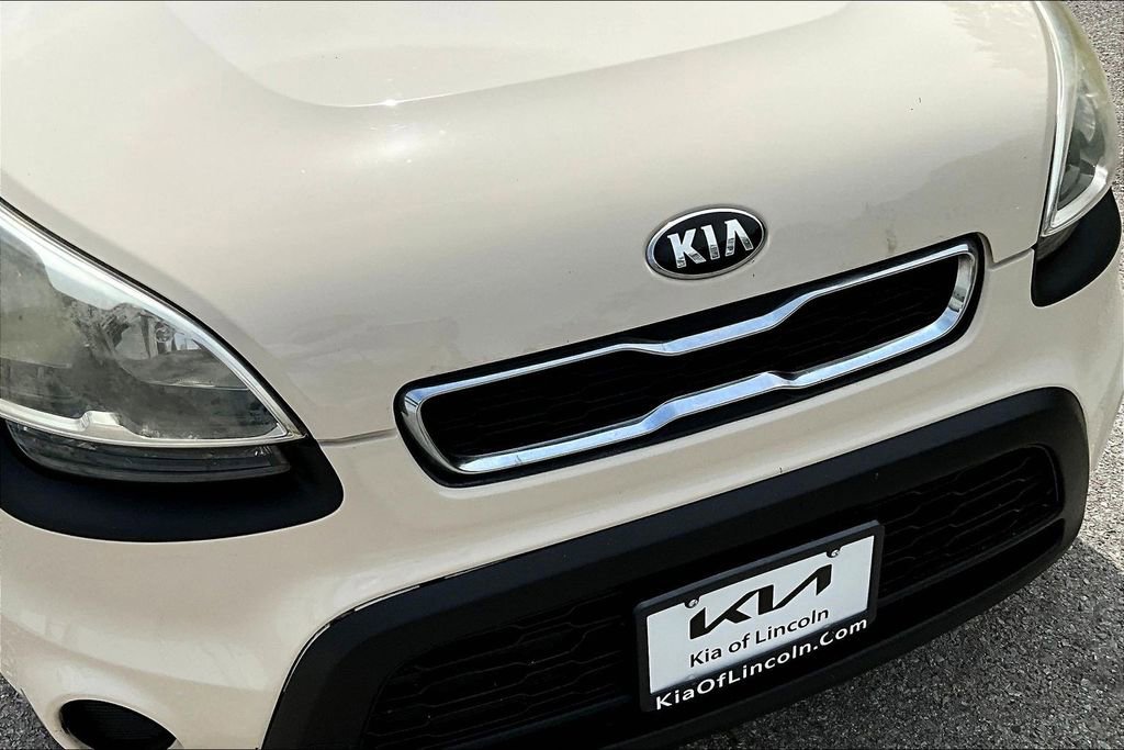 Used 2013 Kia Soul FWD image 26