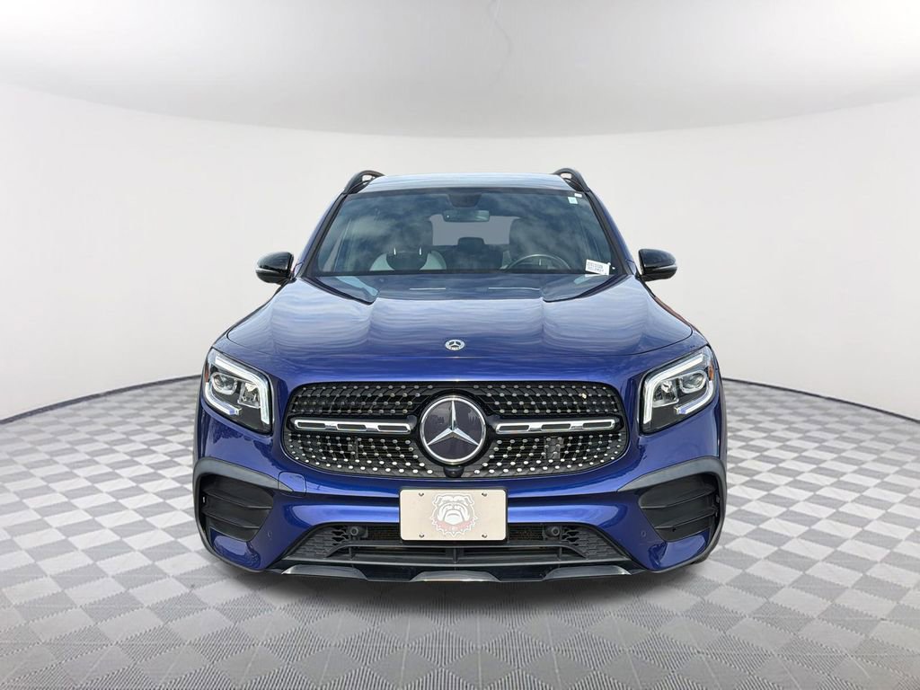 Used 2021 Mercedes-Benz GLB 250 4MATIC image 2