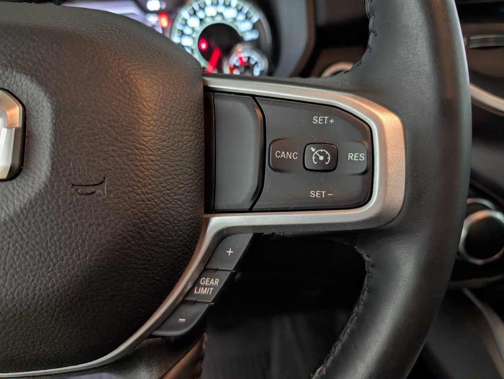 Used 2023 RAM 1500 Big Horn AWD/4WD image 18