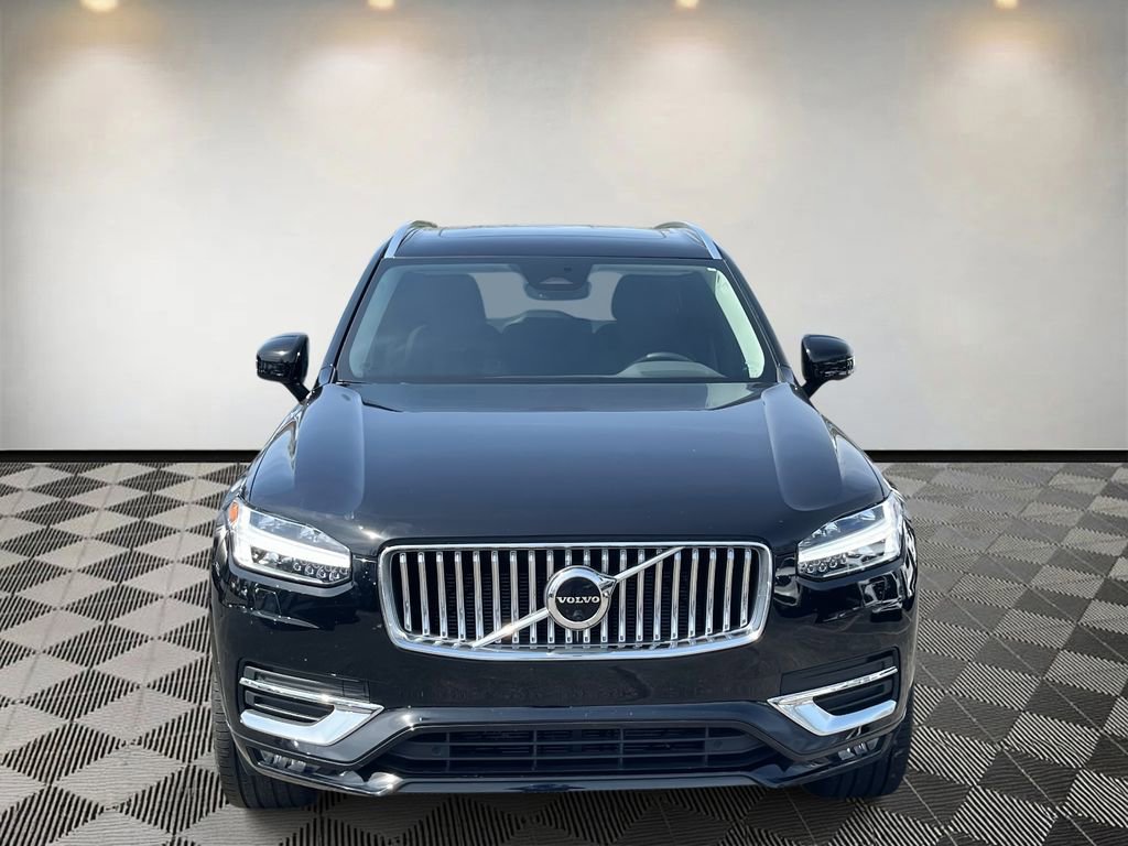 Used 2023 Volvo XC90 B6 Plus w/ Protection Package Premier image 8