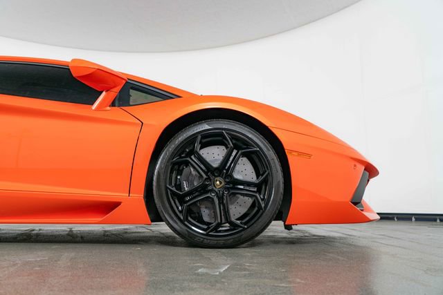 Used 2012 Lamborghini Aventador LP 700-4 AWD/4WD image 14
