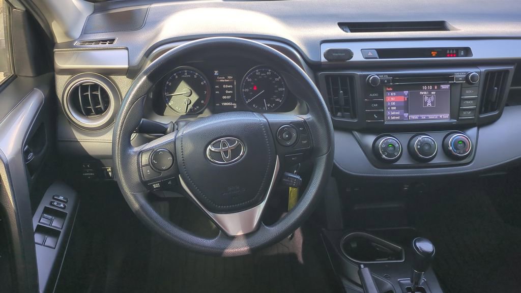 Used 2017 Toyota RAV4 LE image 21