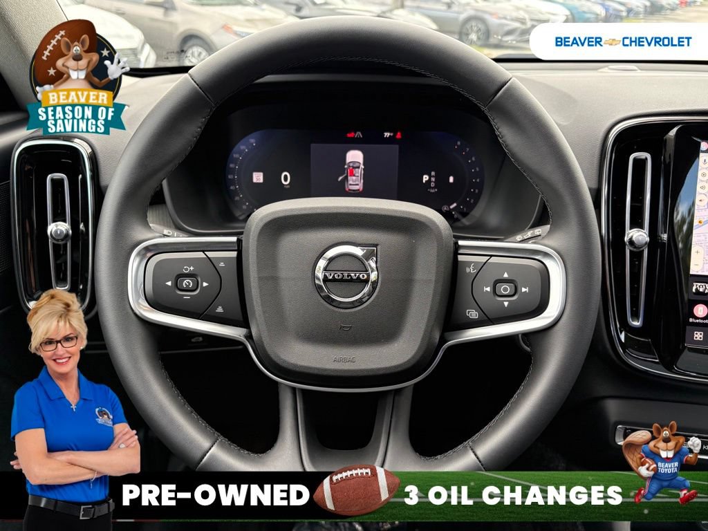 Used 2026 Volvo XC40 B4 Core FWD image 18