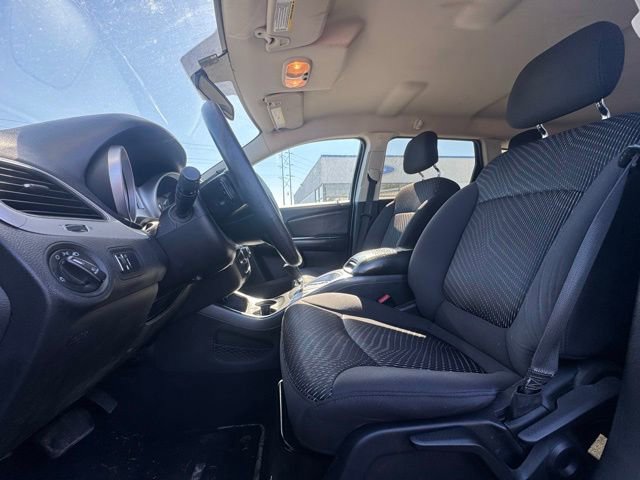 Used 2013 Dodge Journey SXT FWD image 12