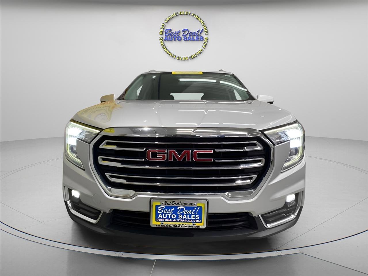 Used 2022 GMC Terrain SLT w/ Infotainment Package II image 8