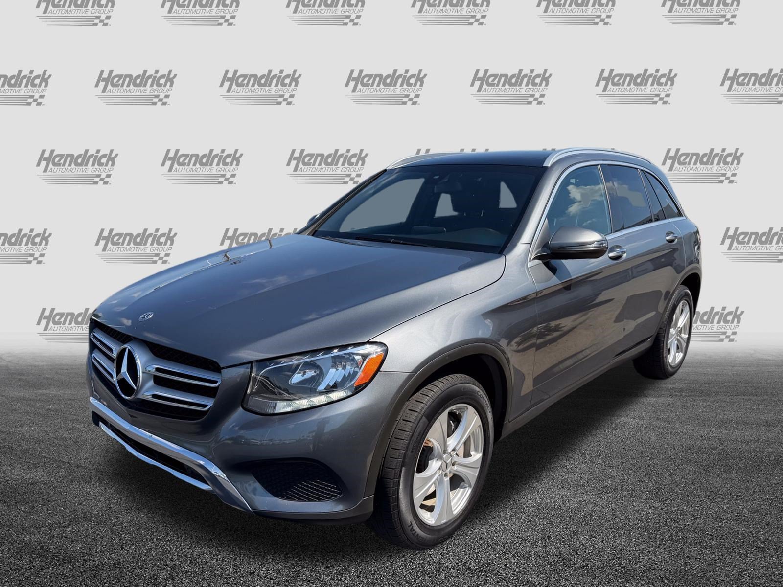 Used 2018 Mercedes-Benz GLC 300 4MATIC image 5