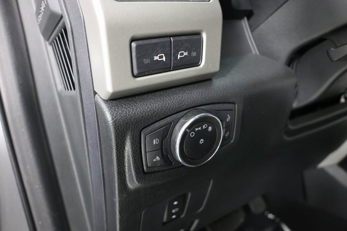 Used 2021 Ford F250 Lariat AWD/4WD image 23