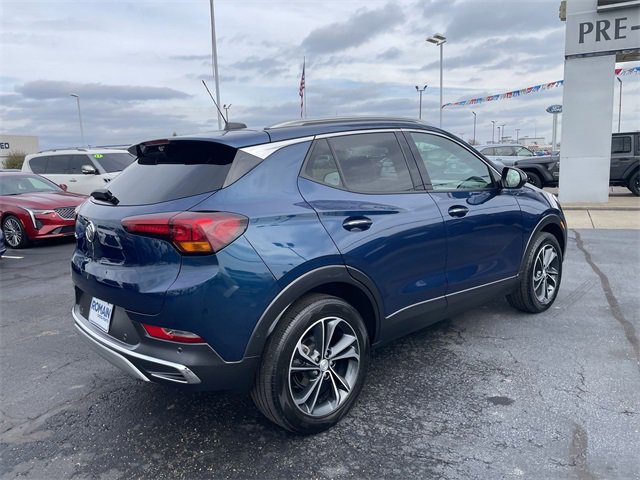 Used 2021 Buick Encore GX Essence w/ Advanced Technology Package image 5