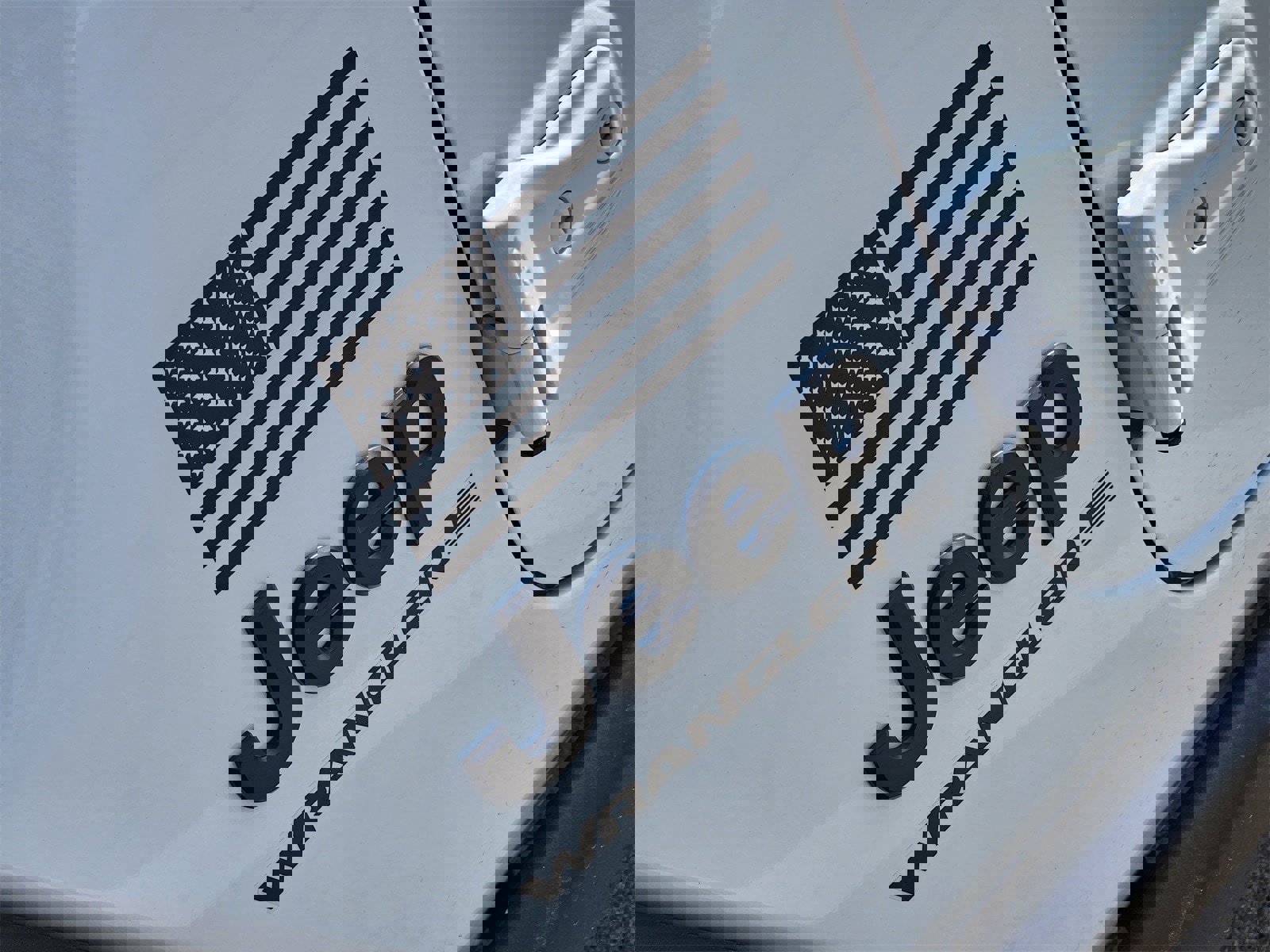 Used 2024 Jeep Wrangler Sport image 18