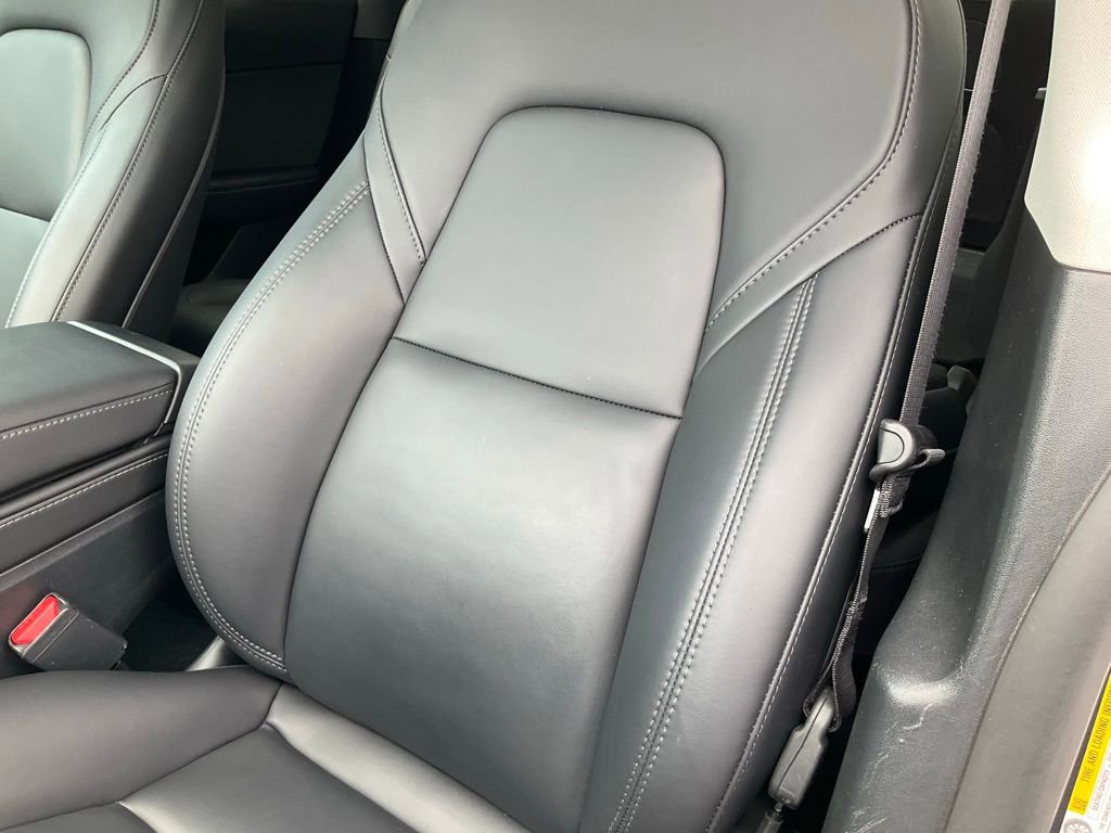 Used 2023 Tesla Model Y 2WD image 18
