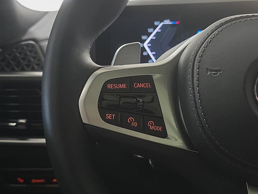 Used 2026 BMW X7 xDrive40i w/ M Sport Package image 17