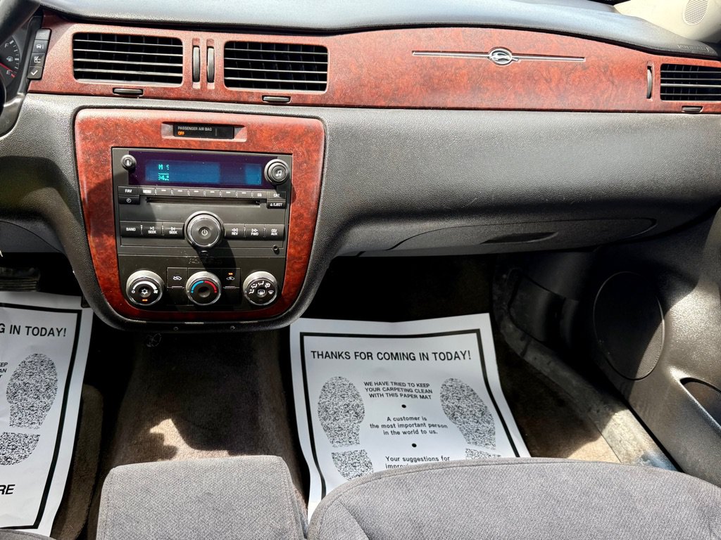 Used 2008 Chevrolet Impala LS FWD image 10