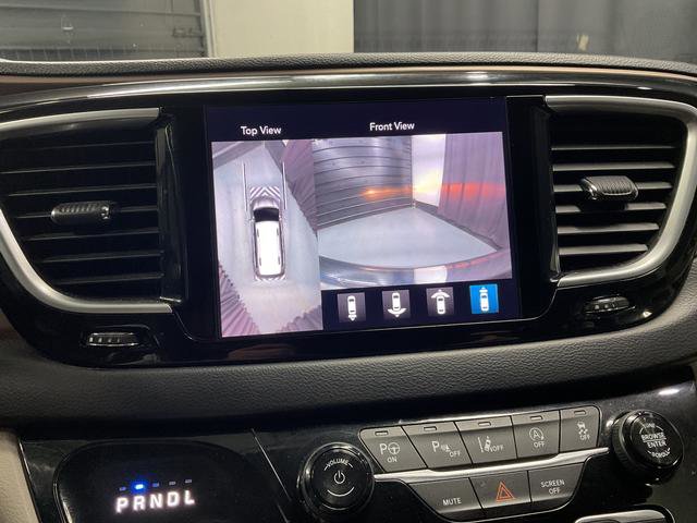 Used 2019 Chrysler Pacifica Touring-L Plus w/ Advanced Safetytec Group image 28