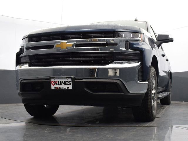 Used 2021 Chevrolet Silverado 1500 LT AWD/4WD image 47