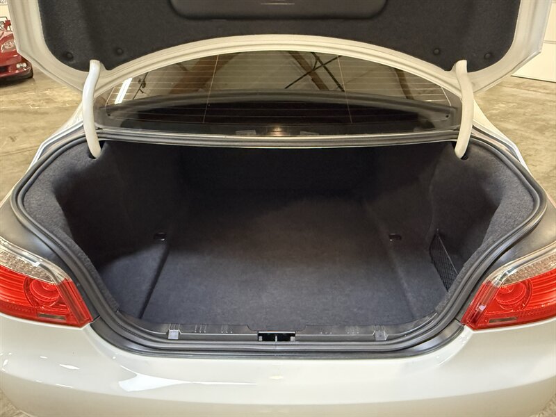 Used 2008 BMW 535i Sedan RWD image 32