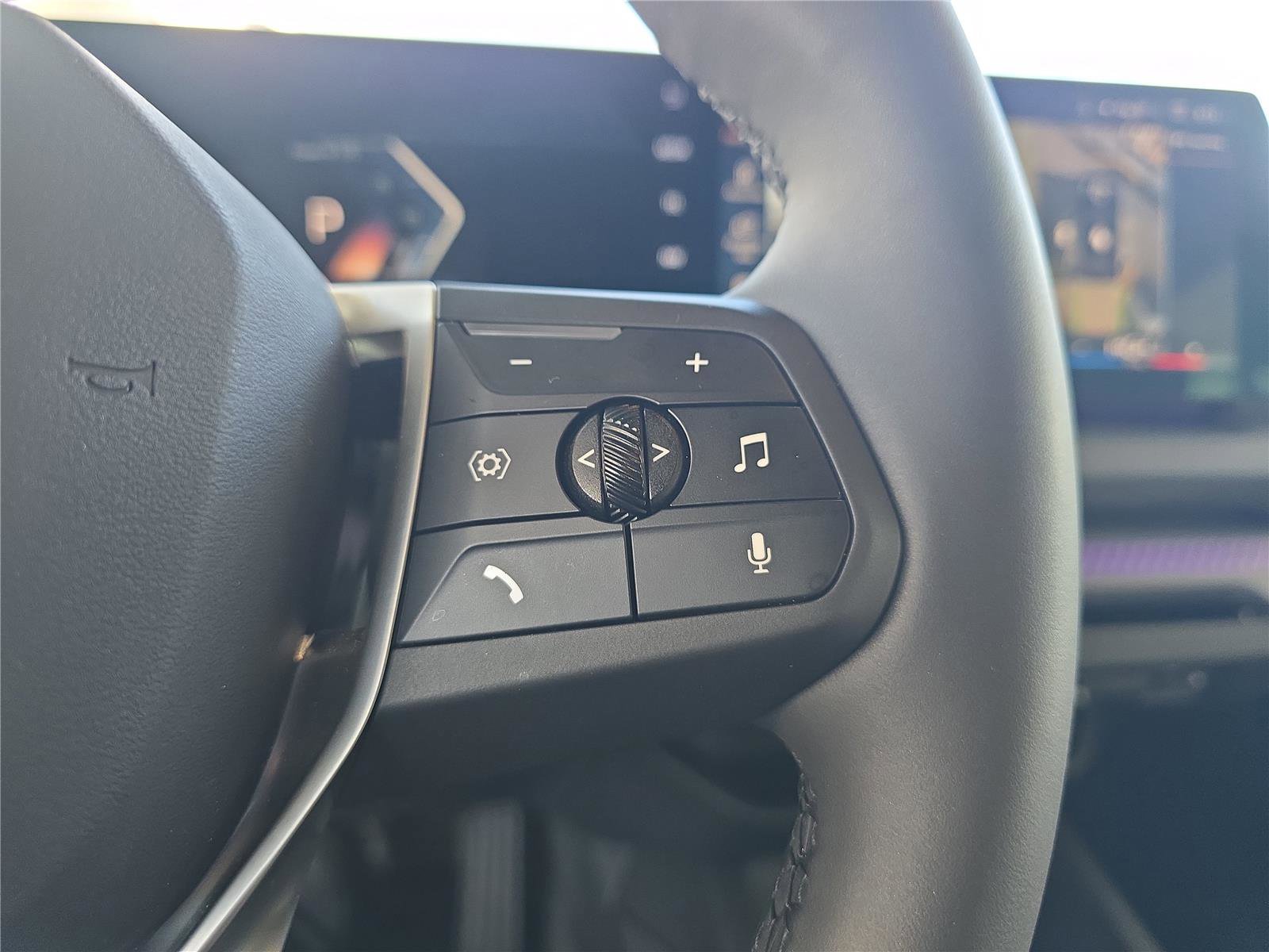 Certified 2026 BMW 228i w/ Technology Package FWD image 18