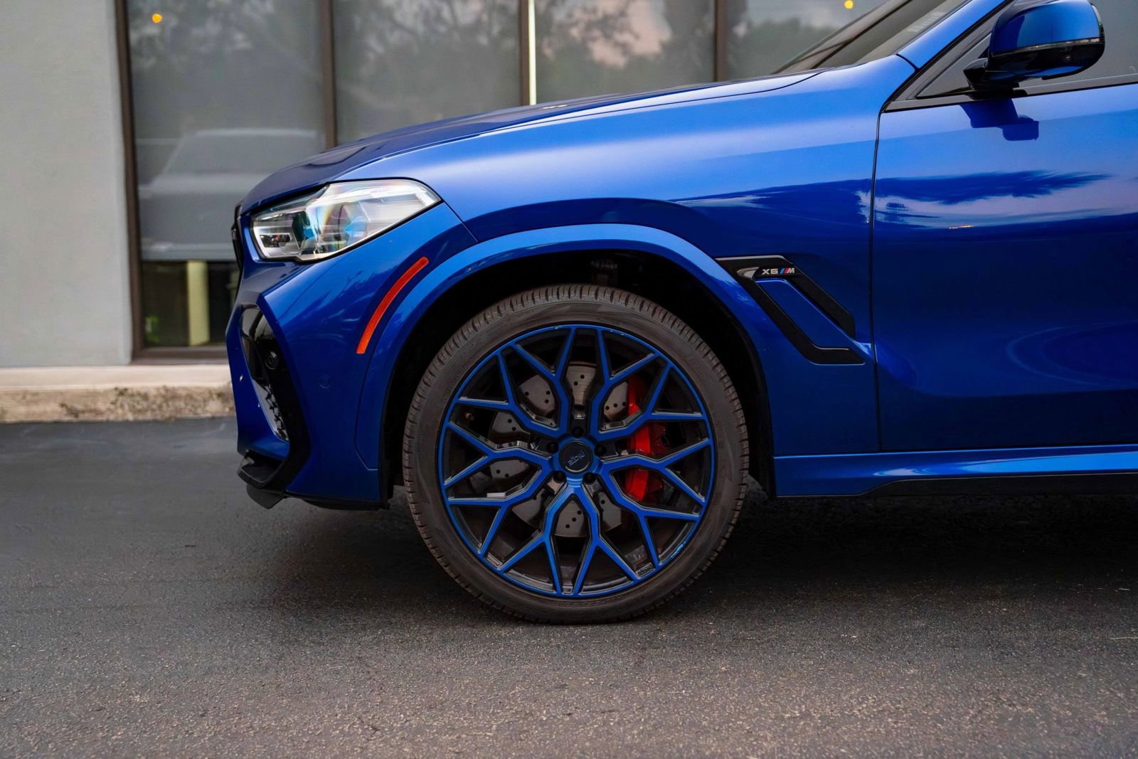 Used 2023 BMW X6 M w/ Executive Package image 14