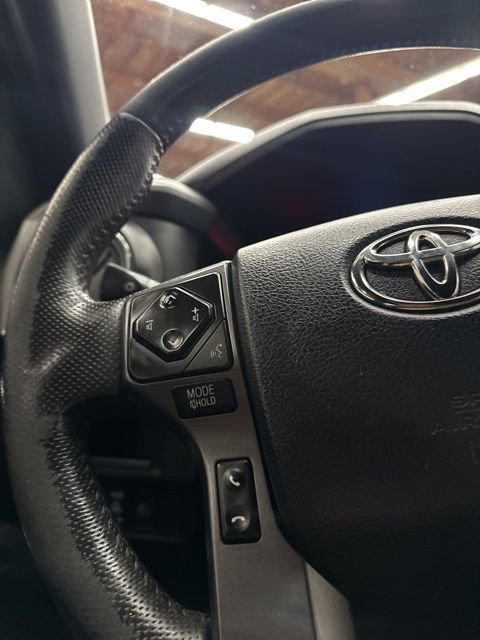 Used 2019 Toyota Tacoma TRD Sport image 13