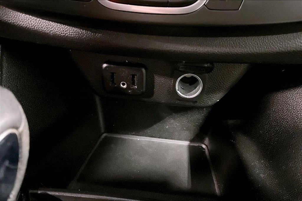 Used 2023 Chevrolet Traverse LS image 30