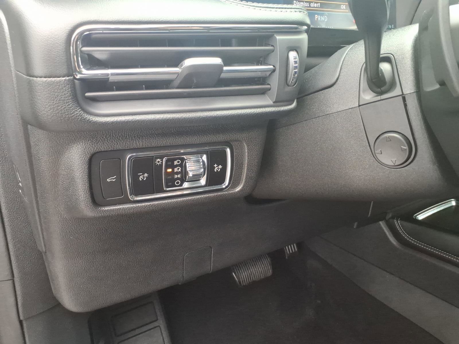 Certified 2023 Lincoln Corsair Standard w/ Equipment Group 101A image 13