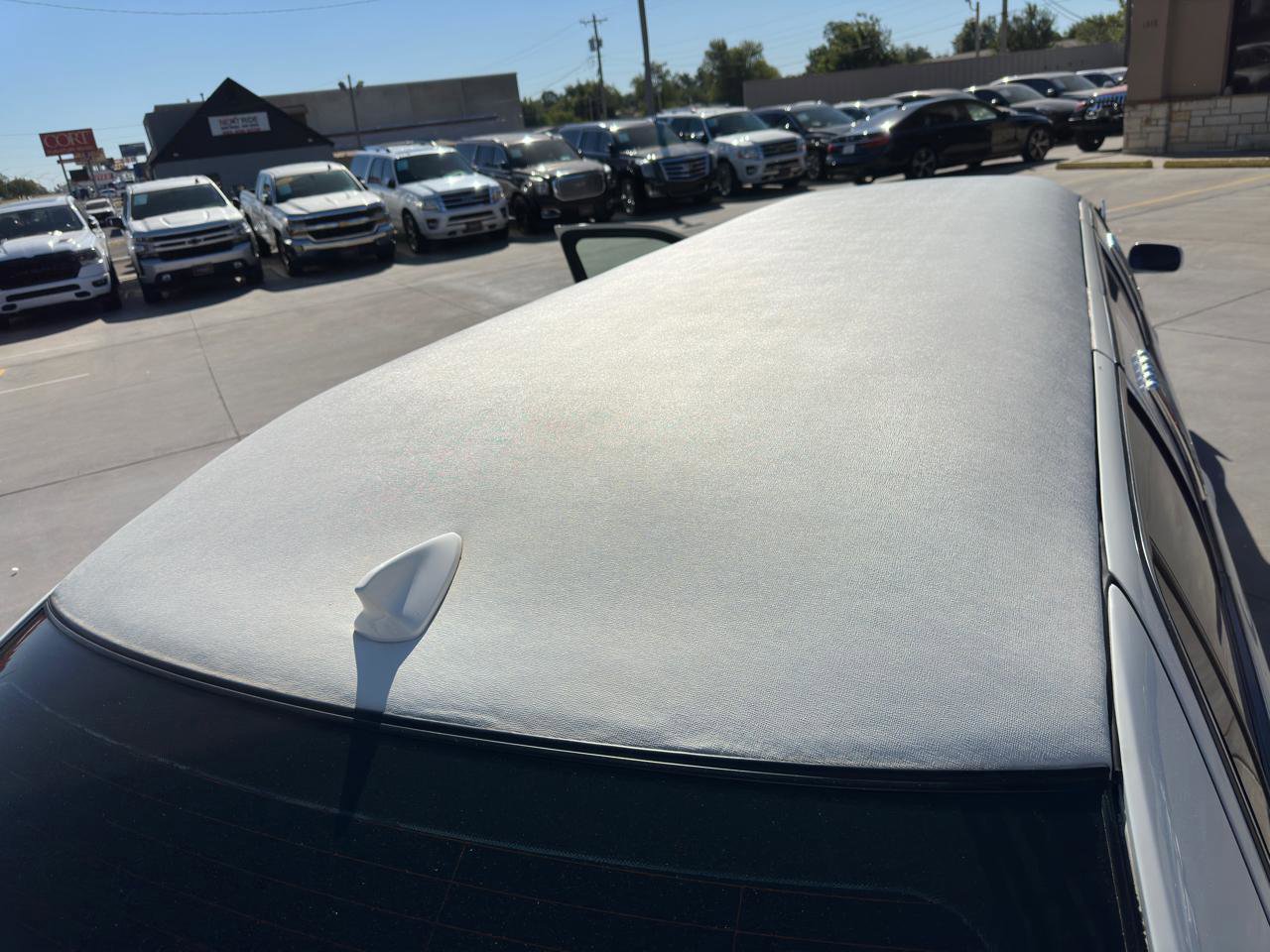 Used 2009 Cadillac DTS Limousine image 67
