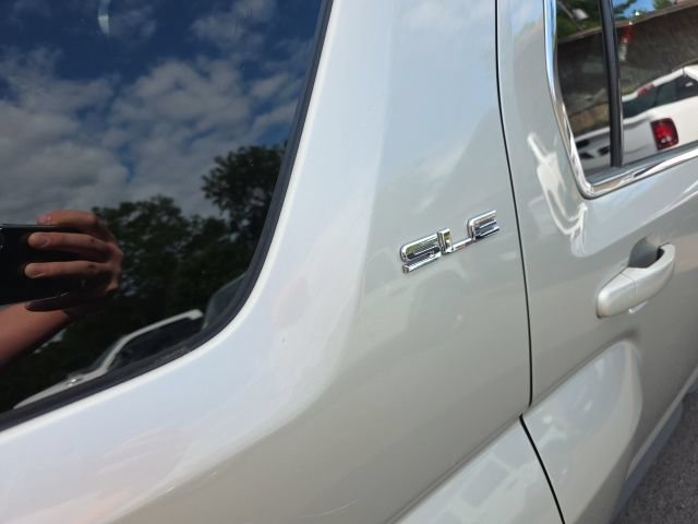 Used 2015 GMC Terrain SLE w/ Convenience Package AWD/4WD image 8