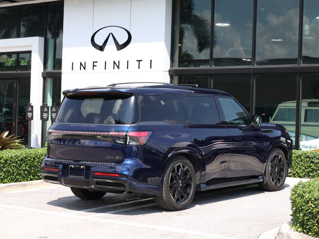 Certified 2026 INFINITI QX80 4WD w/ Sport Exterior Package image 4