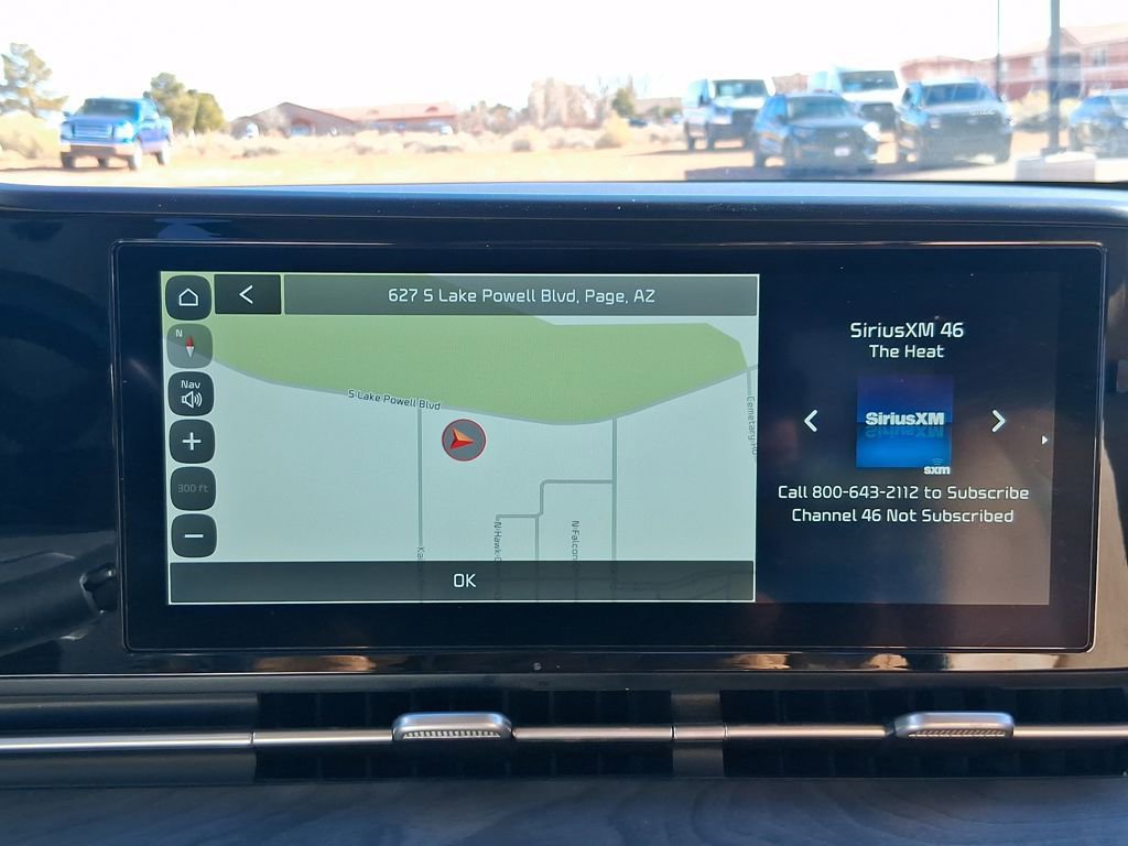 Used 2024 Kia Carnival EX image 19