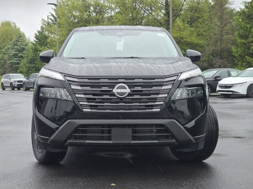New 2026 Nissan Rogue SV w/ Cold Weather Package AWD/4WD image 9