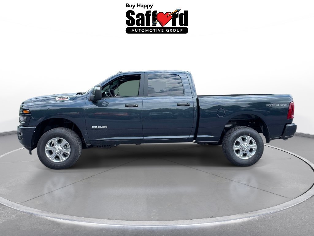 New 2026 RAM 2500 Big Horn AWD/4WD image 4
